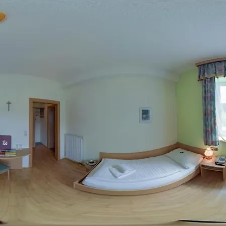 Zum Lustigen Steirer Hotel 3*