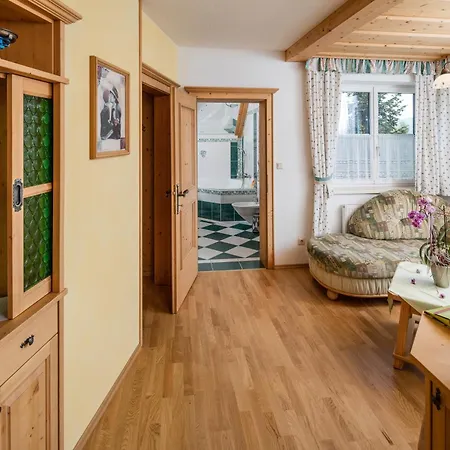 Hotel Zum Lustigen Steirer