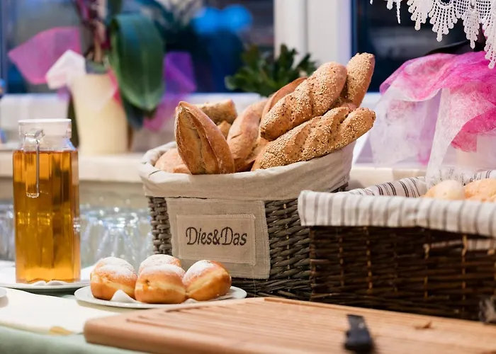 Zum Lustigen Steirer 酒店 穆尔河畔布鲁克