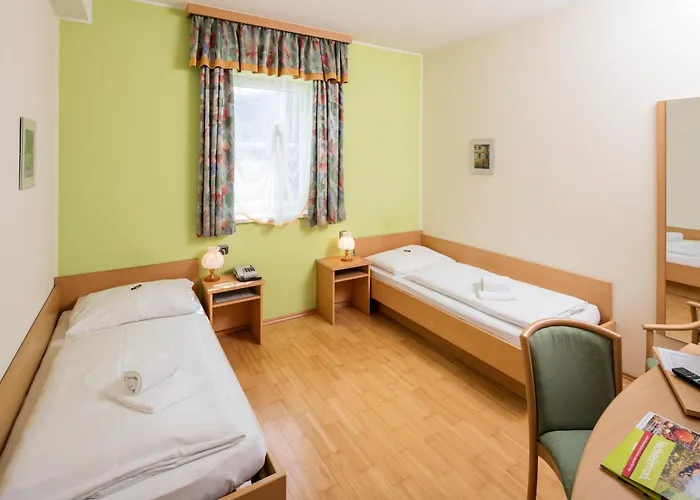 فندق Zum Lustigen Steirer